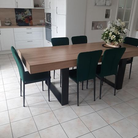 Chambres D'Hotes Regine La Gouesnière Exteriör bild