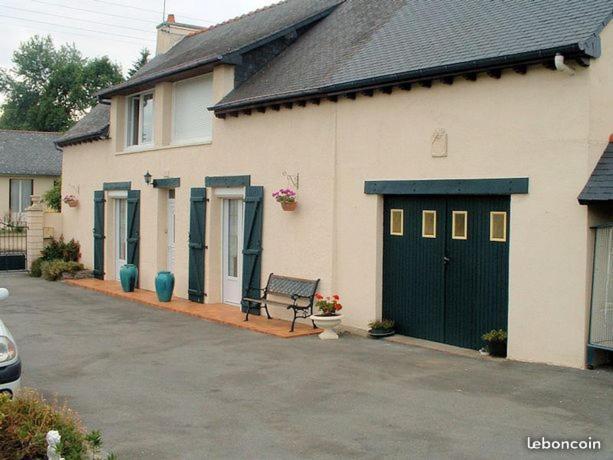 Chambres D'Hotes Regine La Gouesnière Exteriör bild